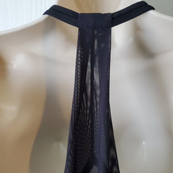 Lululemon Drop it like it's hot tank - Picture 7 of 8